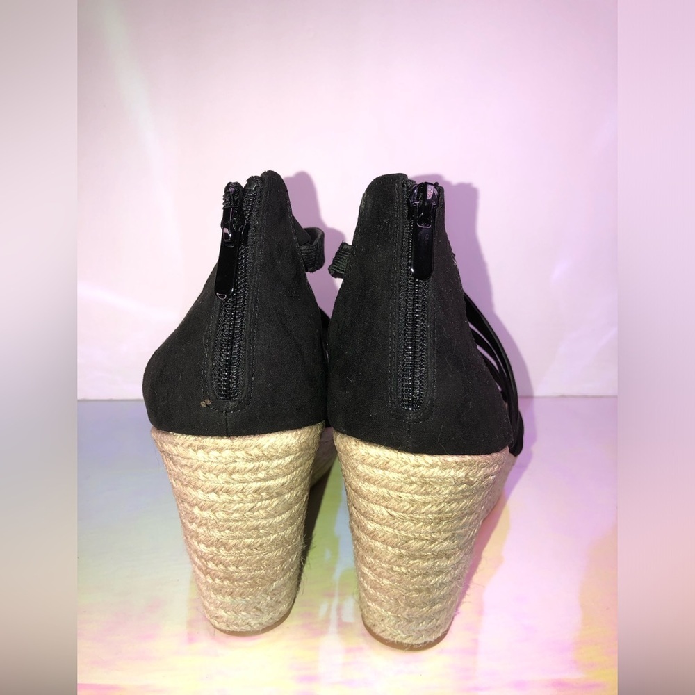 Torrid Black Strappy Wedge Sandals - Picture 10 of 16